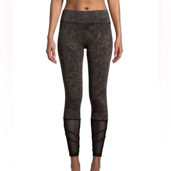 Blanc Noir Excel Legging Gray and Black Leggings NWT - Picture 4 of 7